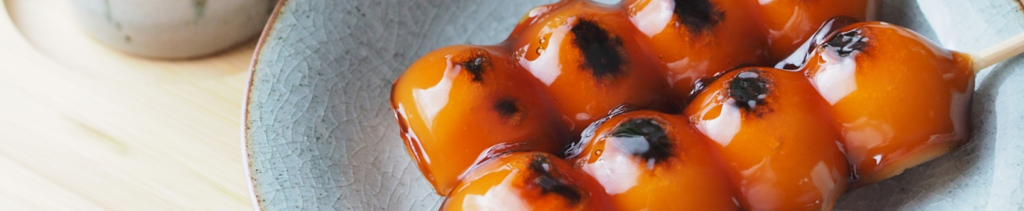 みたらし団子２本のアップ